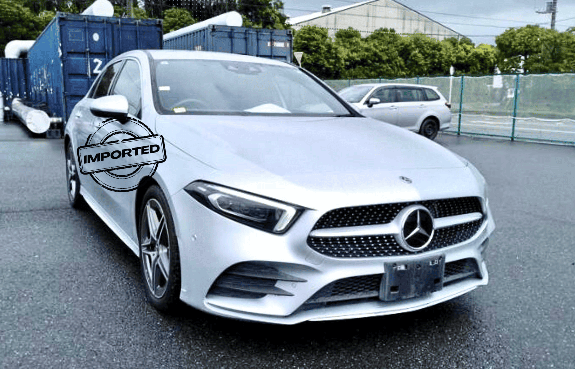 2019 Mercedes Benz A180 Style AMG Line silver 1.4L turbo hatch Japan import low km